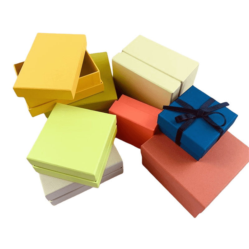 Scatole per gioielli di lusso economiche personalizzate, piccola mini scatola regalo con scatole per accessori con coperchio rimovibile e logo